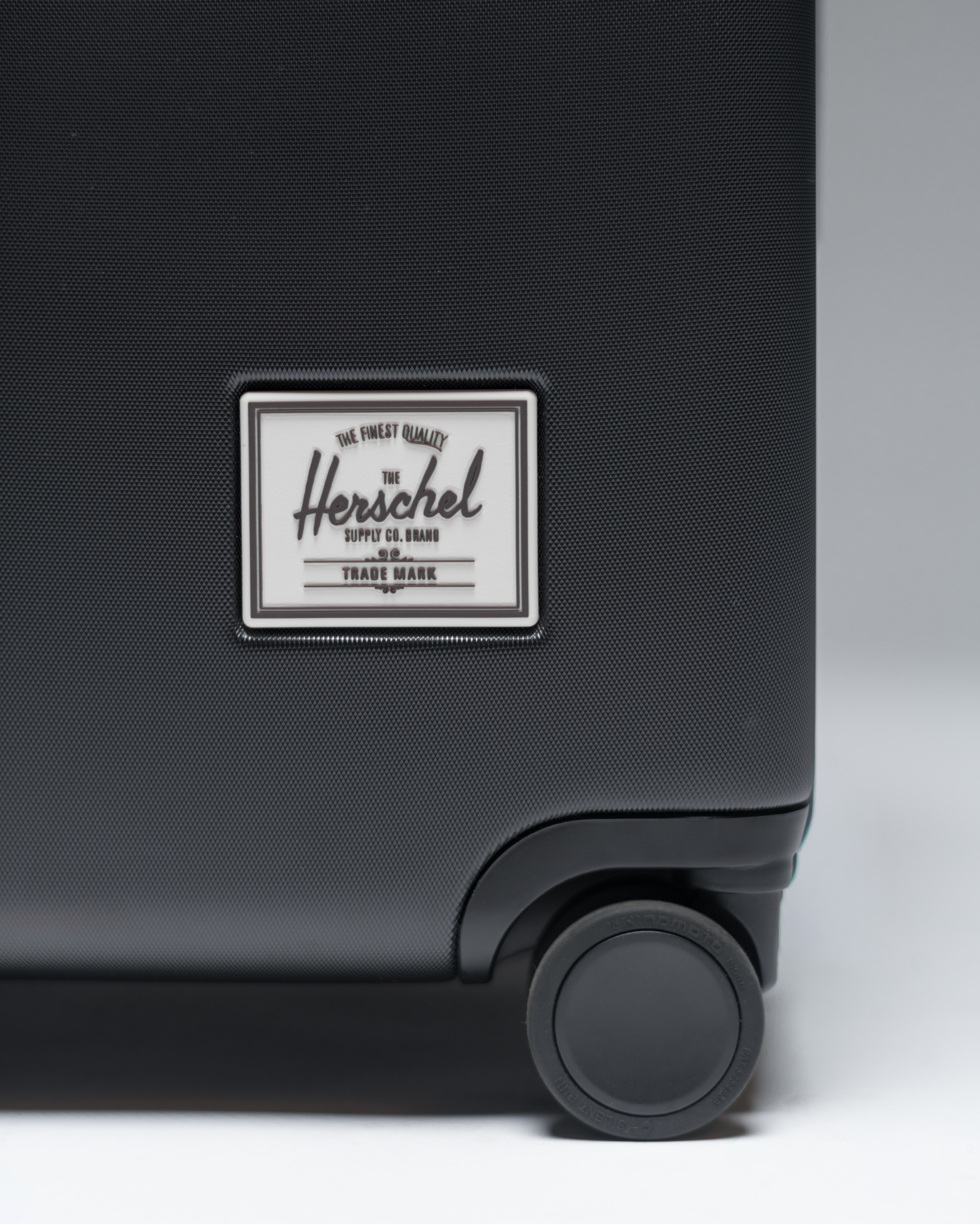 Heritage™ trolley handle detail